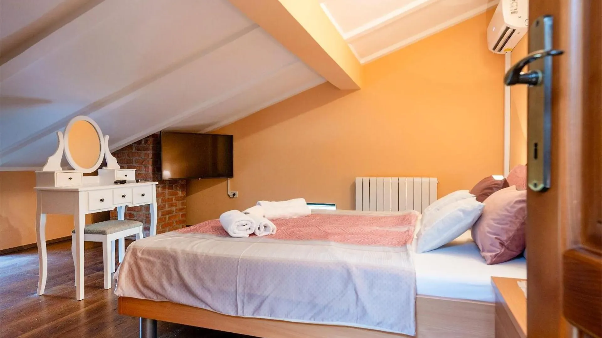 Villa Milena Krsan 0*,